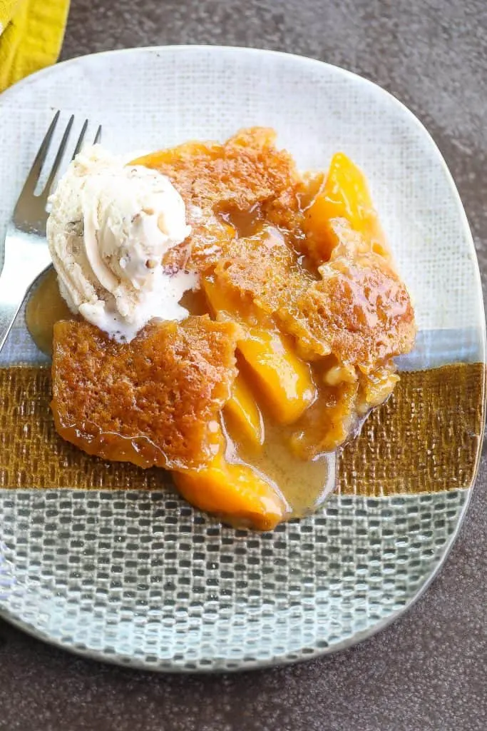 Classic Southern Peach Cobbler {Recipe} - Food Fidelity